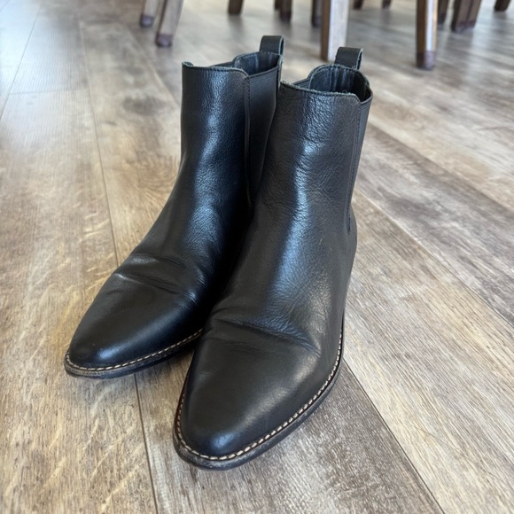 J. Crew Black Leather Chelsea Boots with Contrast Stitching - Picture 7 of 9